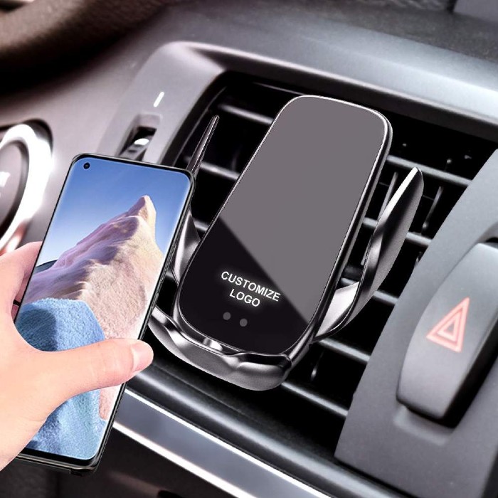 AoonuAuto Phone Holder Review
