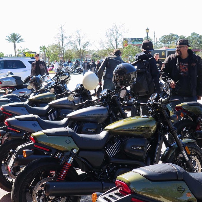Why Riders Share Motorcycle Rental?